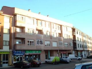 Garaje en venta en Navatejera de 28  m²