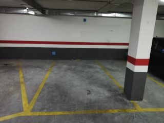 Garaje coche en venta en C. Pedro De La Gasca, 18, Valladolid, Valladolid 2