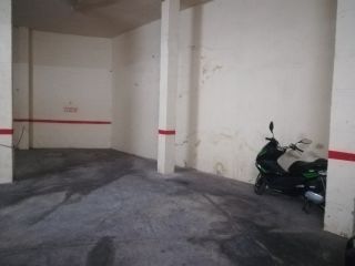 Garaje coche en venta en Paseo Victoria Eugenia, S/n, Algeciras, Cádiz 2