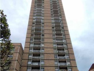 Piso en venta en Oviedo de 103  m²