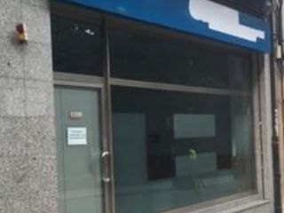 Local en venta en Oviedo de 155  m²