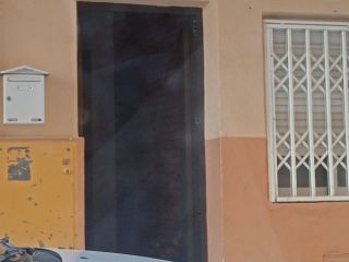 Local en venta en Villajoyosa de 75  m²