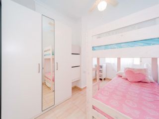 Se vende piso - apartamento 1a línea de playa en Torrevieja con espectaculares vistas al mar  21