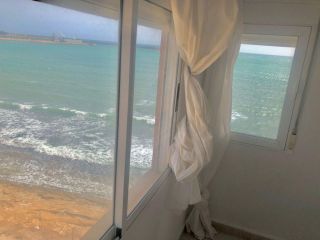 Se vende piso - apartamento 1a línea de playa en Torrevieja con espectaculares vistas al mar  10