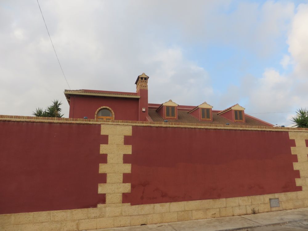 CASA en Urb. Ciudad de las Comunicaciones en C/ Albacete 9 en San Miguel de Salinas