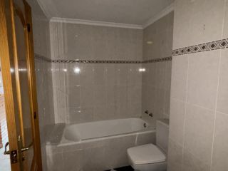 VENTA FLASH_Vivienda con trastero y garaje en la Av. de la Hispanidad de Alcoy 15